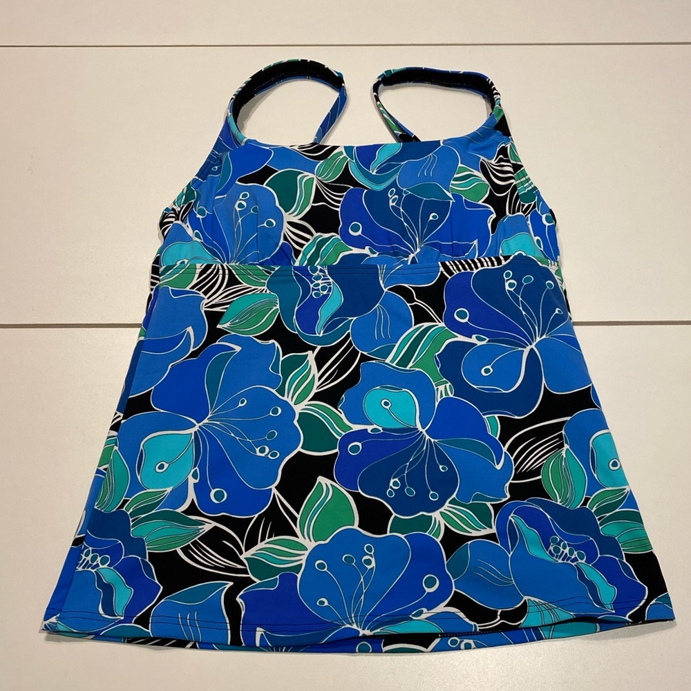 NWOT Lands End square neck floral print tankini